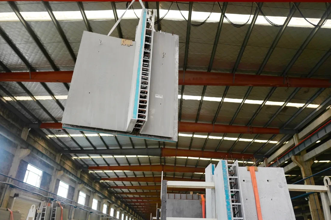 Factory: T-shaped member lift